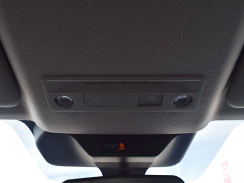 New 2027 Nissan Kicks SV FWD image 38