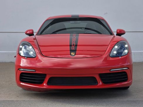 Used 2021 Porsche 718 Cayman S RWD image 7