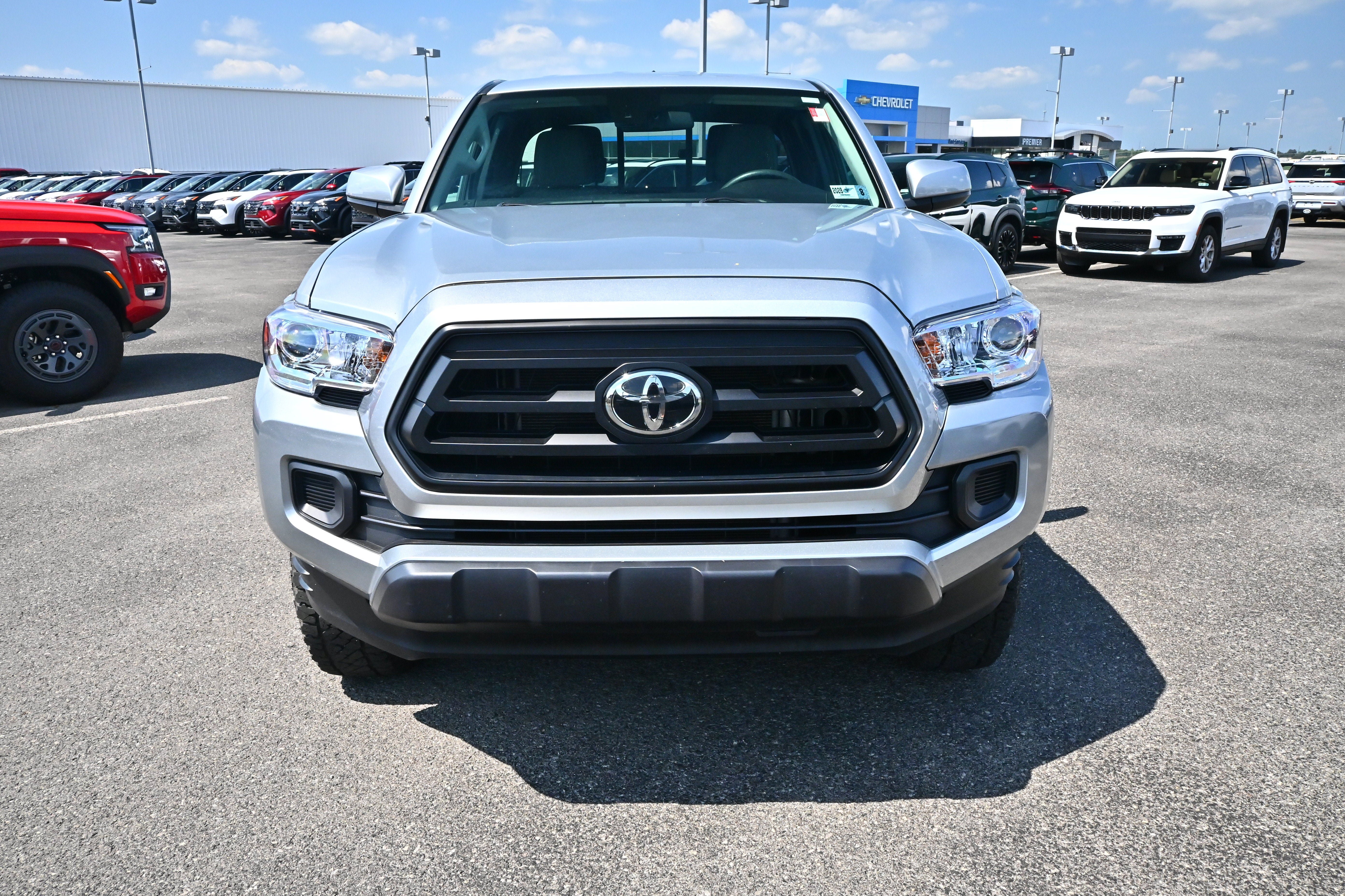 Used 2023 Toyota Tacoma SR w/ SR Convenience Package RWD image 3