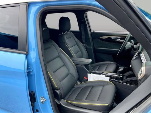 Used 2024 Chevrolet TrailBlazer ACTIV w/ Driver Confidence Package AWD/4WD image 8