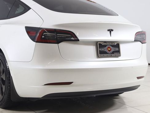 Used 2021 Tesla Model 3 Standard Range Plus RWD image 23