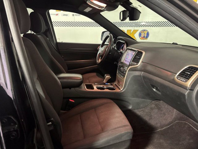 Used 2016 Jeep Grand Cherokee Laredo w/ Quick Order Package 23E AWD/4WD image 14