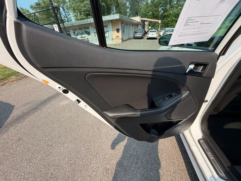Used 2013 Kia Optima EX FWD image 20