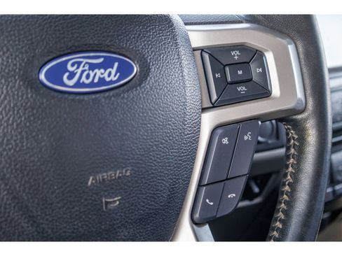Used 2017 Ford F350 Lariat w/ Lariat Ultimate Package AWD/4WD image 26
