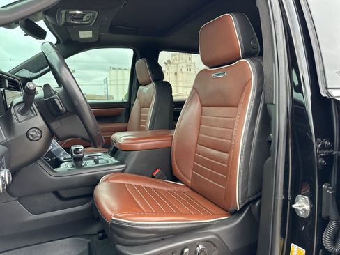 Used 2024 GMC Sierra 1500 Denali Ultimate image 26