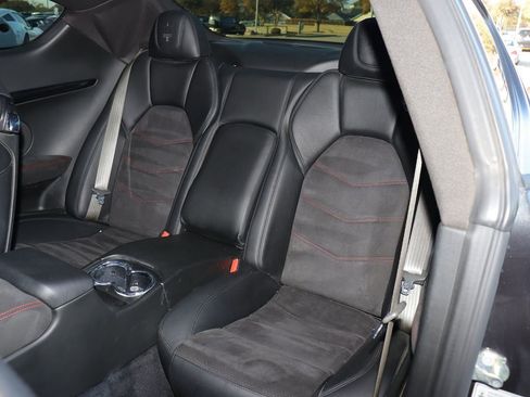 Used 2017 Maserati GranTurismo Sport image 32