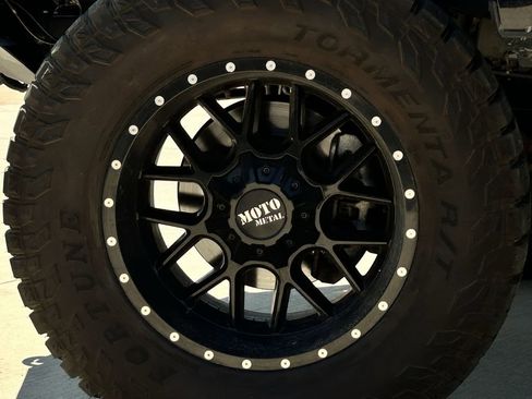 Used 2020 Ford F250 Lariat w/ Lariat Ultimate Package image 9