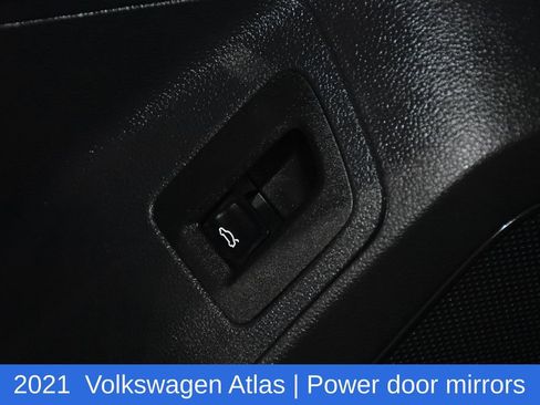 Used 2021 Volkswagen Atlas SEL Premium image 24
