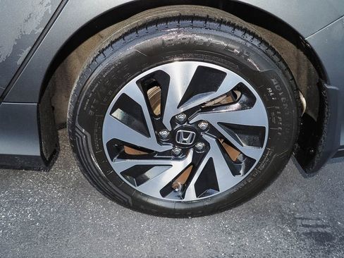 Used 2018 Honda Civic LX image 33
