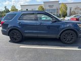 Used 2017 Ford Explorer XLT w/ Equipment Group 202A image 2
