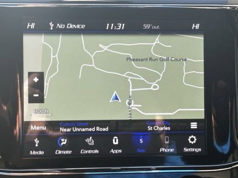 Used 2022 Jeep Grand Cherokee Laredo X image 13