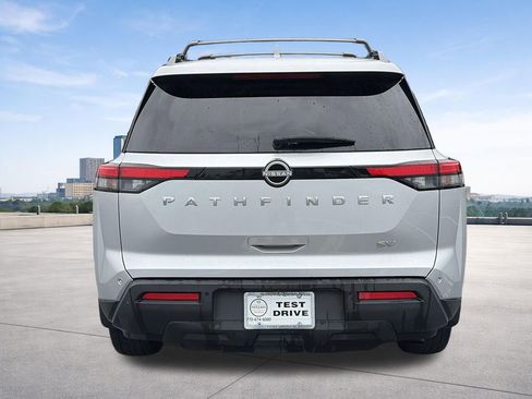 Certified 2024 Nissan Pathfinder SV FWD image 23