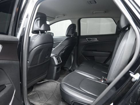 Used 2023 Kia Sportage EX FWD image 24