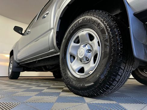 Certified 2022 Toyota Tacoma SR image 24