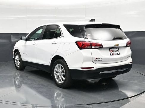 Used 2024 Chevrolet Equinox LT AWD/4WD image 12