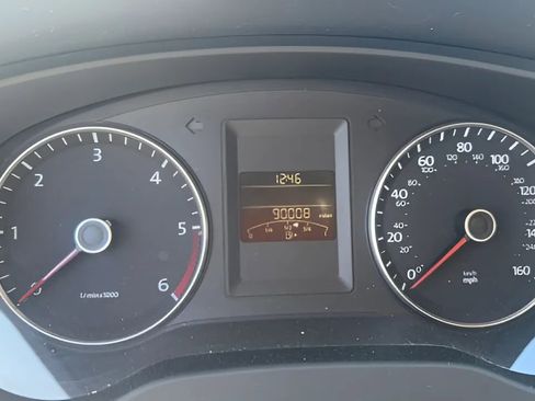 Used 2012 Volkswagen Jetta TDI w/ TDI Appearance Pkg image 10