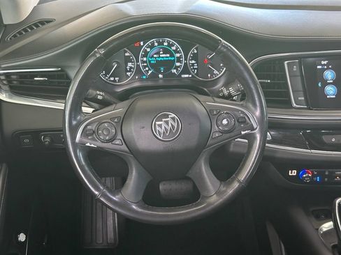 Used 2019 Buick Enclave Avenir w/ Avenir Technology Package FWD image 18