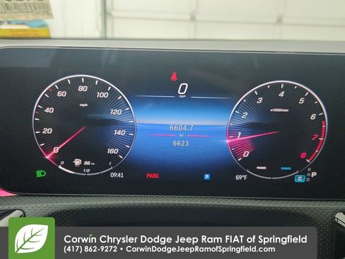 Used 2025 Mercedes-Benz CLA 250 4MATIC image 23