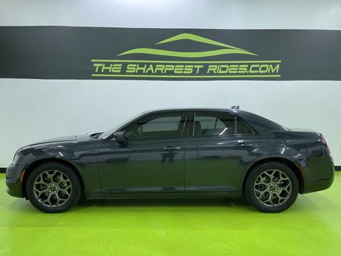 Used 2017 Chrysler 300 S image 6