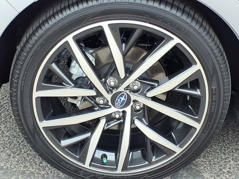 Certified 2025 Subaru Impreza 2.0i Sport AWD/4WD image 11