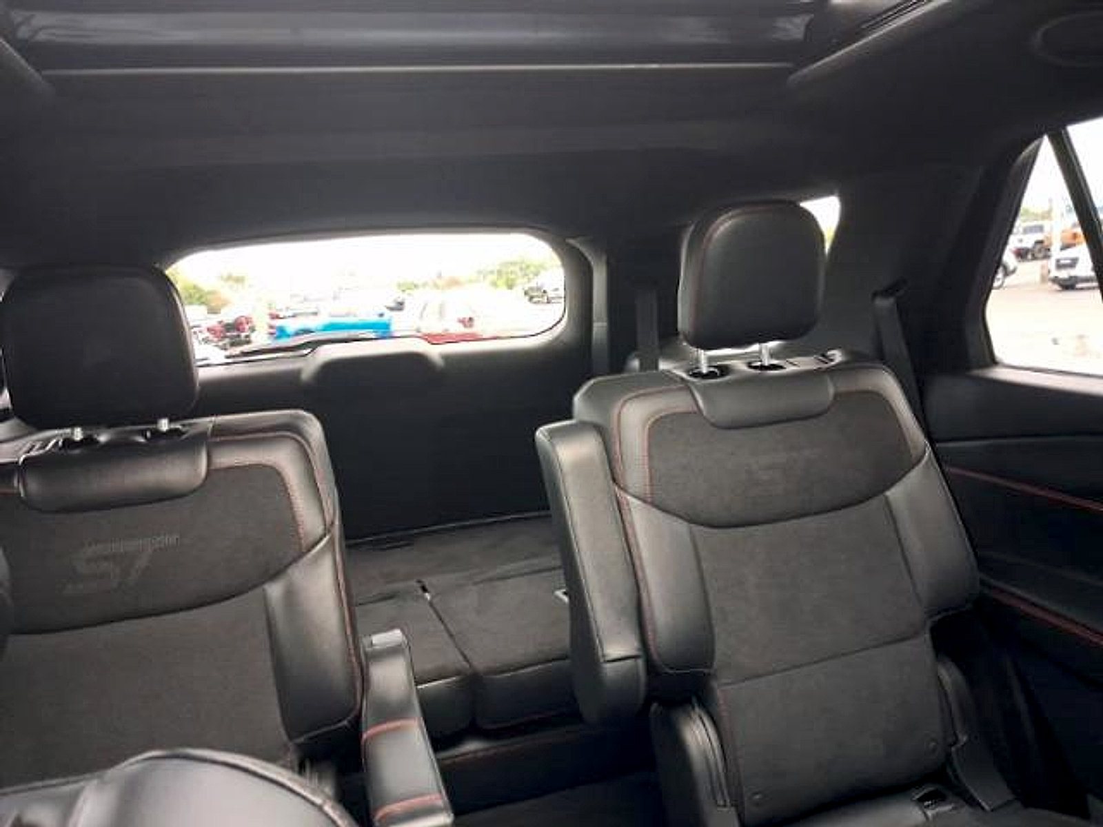 Used 2026 Ford Explorer ST AWD/4WD image 12