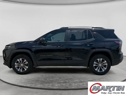 Used 2025 Chevrolet Equinox LT w/ Convenience Package II AWD/4WD image 8