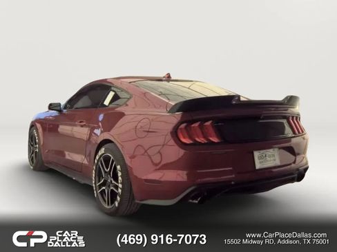 Used 2020 Ford Mustang Premium RWD image 5