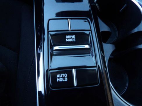 Used 2022 Hyundai Sonata SE image 25