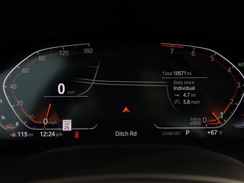 Used 2025 BMW 840i xDrive w/ M Sport Professional Package image 15