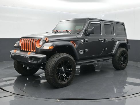 Used 2018 Jeep Wrangler Unlimited Sport S AWD/4WD image 1