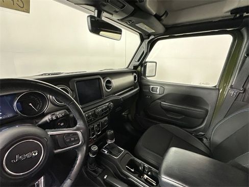 Certified 2023 Jeep Wrangler Unlimited Rubicon 4xe w/ Cold Weather Group image 22