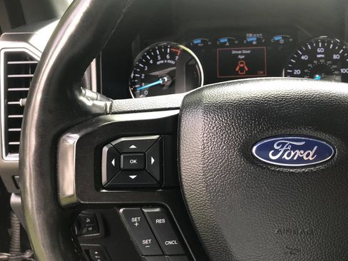 Used 2019 Ford Expedition Limited AWD/4WD image 17