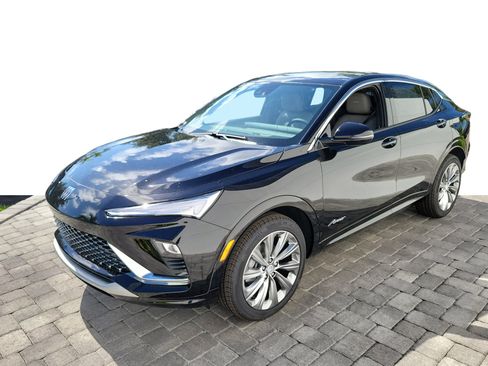 New 2026 Buick Envista Avenir FWD image 3