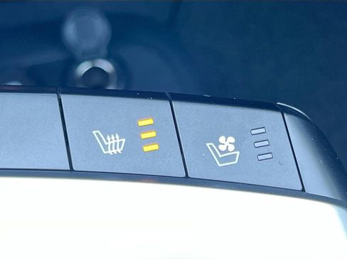 New 2025 Kia EV6 Wind image 14