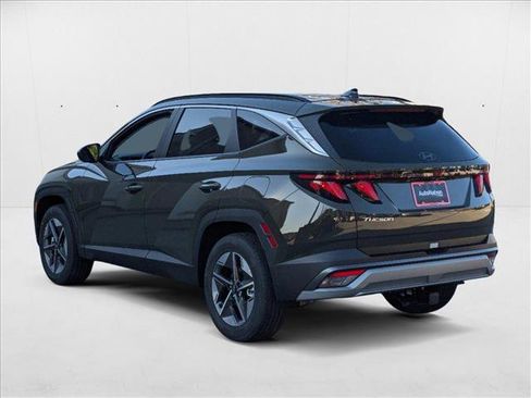New 2025 Hyundai Tucson SEL image 9