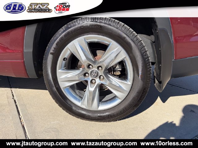Used 2018 Toyota Highlander Limited w/ Protection Package #3 AWD/4WD image 11