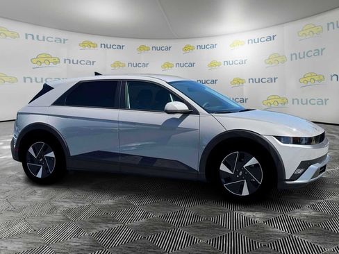 New 2025 Hyundai Ioniq 5 SE image 11