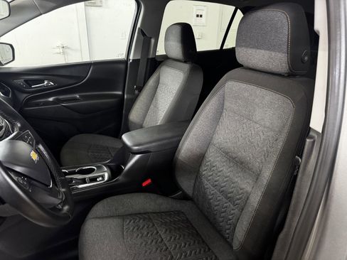 Used 2024 Chevrolet Equinox LT AWD/4WD image 17