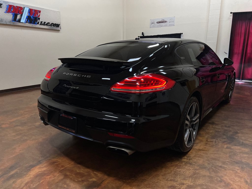 Used 2014 Porsche Panamera 4 AWD/4WD image 38