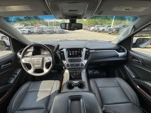 Used 2016 GMC Yukon XL SLE image 18