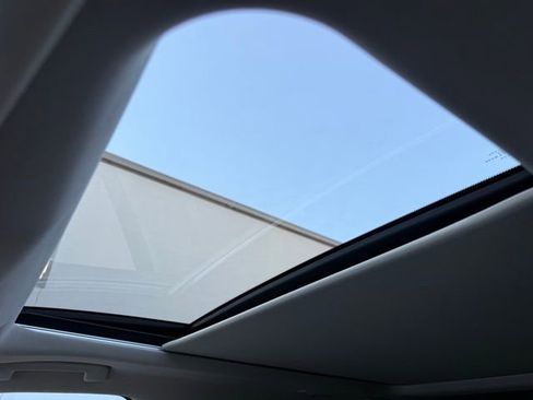 Used 2021 Nissan Rogue SL image 21