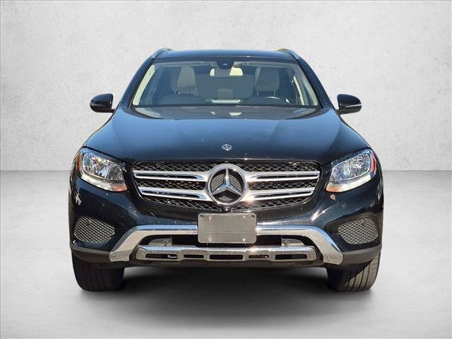 Used 2019 Mercedes-Benz GLC 300 4MATIC image 2