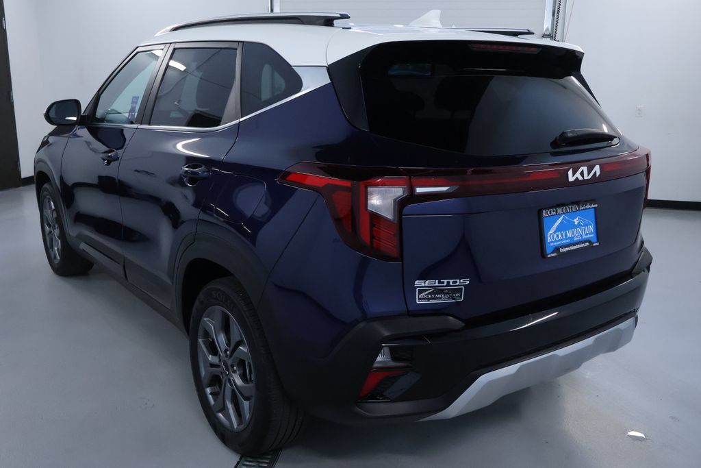 Used 2024 Kia Seltos S AWD/4WD image 5
