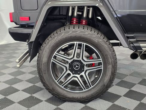 Used 2017 Mercedes-Benz G 550 Squared image 27