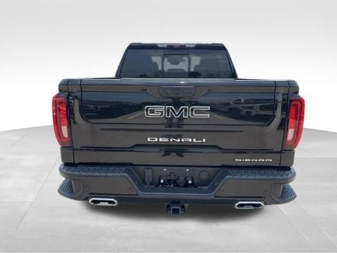 Used 2024 GMC Sierra 1500 Denali w/ Denali Reserve Package AWD/4WD image 4