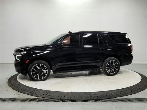 Used 2022 Chevrolet Tahoe RST w/ Luxury Package image 4