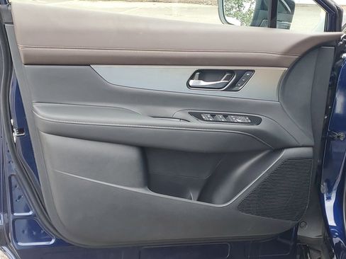 New 2025 Nissan Murano Platinum image 10