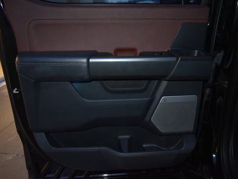 Used 2023 Ford F150 Lariat w/ Equipment Group 502A High image 45