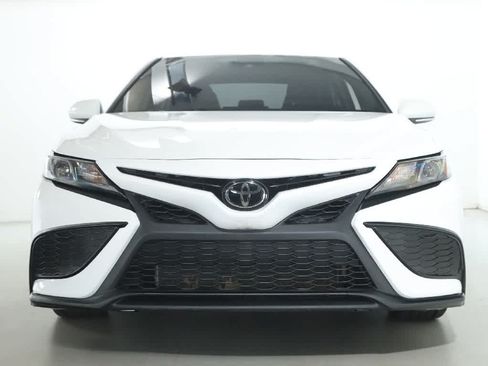 Certified 2024 Toyota Camry SE w/ Cold Weather Package FWD image 5