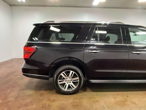Used 2024 Ford Expedition Max Limited AWD/4WD image 33
